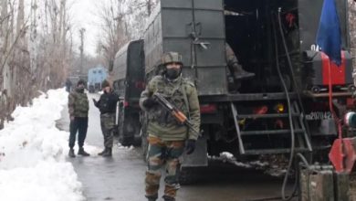 Photo of Jammu-Kashmir : शोपियां में मुठभेड़, सुरक्षाबलों ने एक आतंकी को किया ढेर