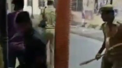 Photo of गोरखनाथ मंदिर में PAC जवानों पर हमला, 2 जवान गंभीर रूप से घायल, हमलावर गिरफ्तार