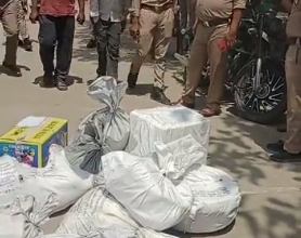 Photo of बिजनौर: अवैध पटाखा फैक्ट्री का पर्दाफाश, 2 लोग गिरफ्तार