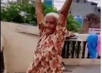 Photo of 80 साल की दादी ने किया कारनामा, भारी भरकम वेटलिफ्टिंग देख पोते के उड़े होश
