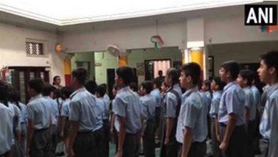Photo of स्कूल में धर्म के आधार पर प्रार्थना कराने पर मचा विरोध,एसीपी ने कहा अब सिर्फ राष्ट्रगान ही होगा