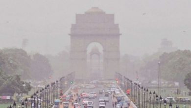 Photo of Delhi Pollution: दिल्ली में हवा हुई और जहरीली GRAP दिशा-निर्देशों का पालन न करने 24 फैक्ट्रियां हुईं बंद