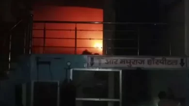 Photo of Agra Hospital Fire: आगरा के अस्पताल में भीषण आग, संचालक समेत उसके परिवार के तीन की मौत