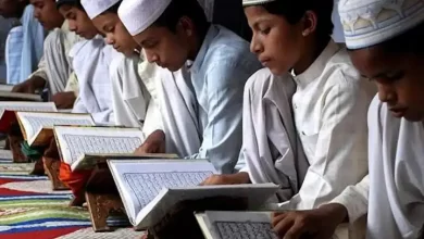 Photo of गोंडा में 305 अवैध मदरसों पर लटकी कार्रवाई की तलवार, डीएम ने सरकार को भेजी रिपोर्ट