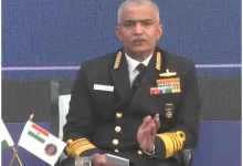 Photo of 2047 तक भारतीय नौसेना बन जाएगी आत्मनिर्भर, नौसेना दिवस से पहले बोले एडमिरल आर हरि कुमार