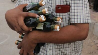 Photo of यूपी के शराबियों के लिए बुरी खबर, अंग्रेजी, देसी और बीयर के दामों में हुआ इजाफा
