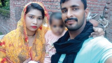 Photo of पत्नी की हत्या के बाद सेफ्टी टैंक में डाला शव, खून की लकीरों ने खोला महिला की मौत का राज