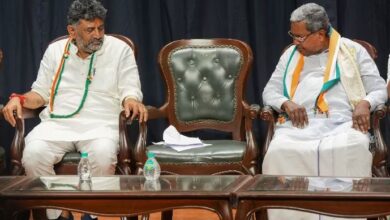 Photo of सिद्धारमैया होंगे कर्नाटक के मुख्यमंत्री, डीके शिवकुमार कांग्रेस का नेतृत्व रखेंगे जारी