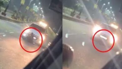 Photo of गाजियाबाद: बीच सड़क पर बैठे व्यक्ति को कार ने मारी टक्कर, घसीटने का वीडियो हुआ वायरल, ड्राइवर गिरफ्तार