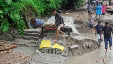 Photo of सिक्किम: अचानक आई बाढ़ में 60 से अधिक लोगों की मौत, तलाश जारी, 1,700 पर्यटक अब भी फंसे