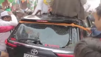 Photo of बंगाल से बिहार की यात्रा के दौरान राहुल गांधी की कार पर हमला, विंडस्क्रीन टूटी
