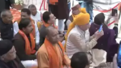 Photo of बड़ी खबर: सीएम योगी आदित्यनाथ ने अन्य विधायकों के साथ किया अयोध्या के राम मंदिर का दौरा