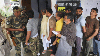 Photo of लोकसभा चुनाव: वोटिंग के दौरान बंगाल में बवाल, मणिपुर में हिंसा