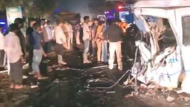 Photo of अंबाला-दिल्ली-जम्मू राष्ट्रीय राजमार्ग पर बस-ट्रक की भीषण टक्कर, हादसे में एक ही परिवार के सात लोगों की मौत, इतने घायल