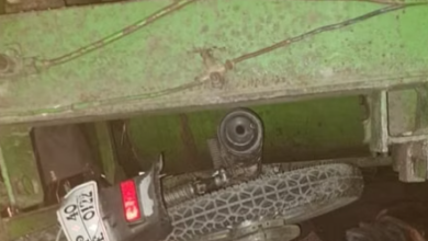 Photo of बहराइच: कंबाइन मशीन ने बाइक सवार युवकों को मारी टक्कर, कई किमी तक घिसटते रहे युवक, हादसे में इतनो की मौत
