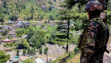 Photo of डोडा मुठभेड़ स्थल पर फिर गोलीबारी, घातक आतंकवाद निरोधी अभियान 24 घंटे से अधिक समय तक खिचा