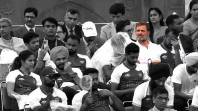 Photo of राहुल गांधी के स्वतंत्रता दिवस समारोह में बैठने की व्यवस्था पर सोशल मीडिया पर चर्चा, सरकार ने कहा…