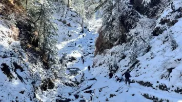 Photo of जम्मू-कश्मीर के किश्तवाड़ में सेना के साथ मुठभेड़ में आतंकवादी मारा गया, ऑपरेशन जारी