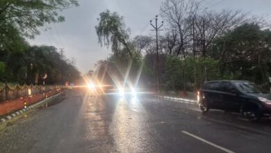 Photo of तेज आंधी-बारिश ने बदला मौसम, तीन घंटे झमाझम बरसे बादल, जनजीवन पर असर