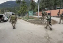 Photo of ऑपरेशन सिंदूर के बाद पाकिस्तान की बौखलाहट: जम्मू-कश्मीर में गोलाबारी से 7 नागरिकों की मौत, 38 घायल