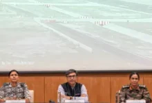 Photo of पाकिस्तान के झूठे दावों का पर्दाफाश: अदमपुर में S-400 और नगरोटा में ब्रह्मोस साइट सुरक्षित