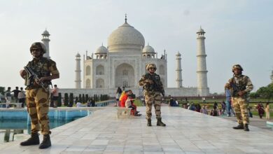 Photo of भारत-पाक तनाव: आगरा में ताजमहल पर हाई अलर्ट, ड्रोन प्रतिबंधित, सैन्य क्षेत्रों में सतर्कता बढ़ाई