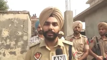 Photo of पंजाब: अमृतसर में नकली शराब पीने से 14 की मौत, 6 अस्पताल में भर्ती, सप्लायर गिरफ्तार