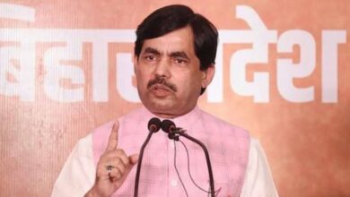 Photo of केवल पीओके और आतंकवाद पर बातचीत, आतंकी राज्य के साथ नहीं: शाहनवाज हुसैन..