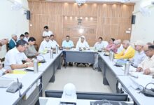 Photo of जयपुर: पीएचईडी मंत्री कन्हैयालाल चौधरी ने झुंझुनू कलेक्ट्रेट में बैठक लेकर जिले की विभिन्न विभागीय योजनाओं की प्रगति की समीक्षा की..