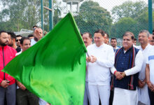 Photo of उत्तराखंड के मुख्यमंत्री धामी ने देहरादून में ‘ एक विरासत-एक संकल्प कार्यक्रम को हरी झंडी दिखाई