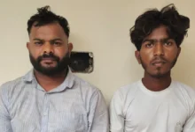 Photo of अमृतसर में पाकिस्तानी आतंकवादियों को सैन्य जानकारी लीक करने के आरोप में दो लोग गिरफ्तार..