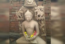 Photo of फिरोजाबाद के रिजोर में खोदाई में मिली प्राचीन मूर्ति: बौद्ध और जैन अनुयायियों के दावे, पुरातत्व विभाग करेगा जांच