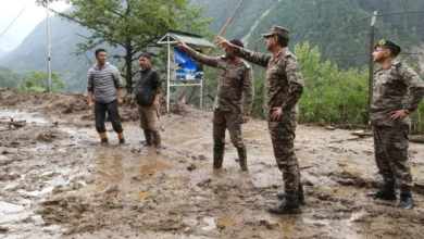 Photo of सिक्किम में सेना शिविर में भूस्खलन से 3 सैनिकों की मौत, 6 लापता, बचाव कार्य जारी
