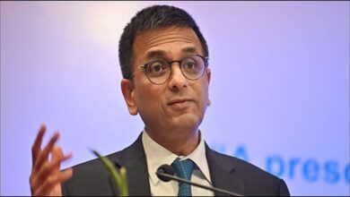 Photo of पूर्व CJI डीवाई चंद्रचूड़ के बंगले में अधिक समय तक रुकने पर सुप्रीम कोर्ट सख्त, केंद्र से तुरंत खाली कराने की मांग