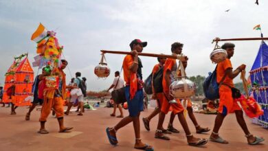 Photo of कांवड़ यात्रा: शराब की दुकानों पर फैसला जिलाधिकारियों के विवेक पर, यूपी में शराब उद्योग के लिए मेगा इन्वेस्टमेंट समिट