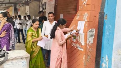 Photo of यूपी: आरओ-एआरओ परीक्षा आज, 75 जिलों के 2382 केंद्रों पर एक पाली में होगी आयोजित