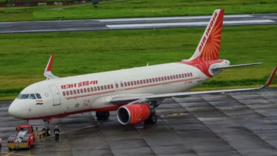 Photo of एयर इंडिया का विमान मुंबई में उतरते समय रनवे से आगे निकल गया, जांच के लिए विमान को रोका गया