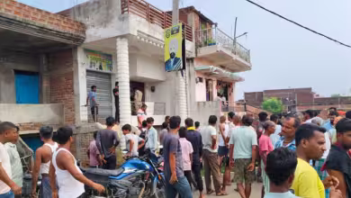 Photo of बिहार: गया में बाइक सवार हमलावरों ने डॉक्टर को मारी गोली, गंभीर रूप से घायल