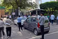 Photo of दिल्ली-एनसीआर में भूकंप: स्थानीय लोगों ने बयां किया बेहद खौफनाक मंजर