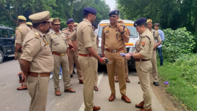 Photo of बाराबंकी में सनसनीखेज वारदात: तीन दिन से लापता महिला सिपाही विमलेश पाल की हत्या, खेत में इस हालत में मिला शव