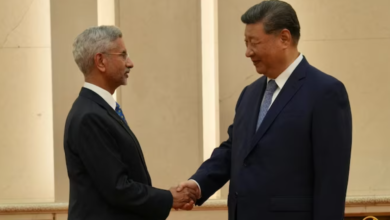 Photo of गलवान टकराव के बाद पहली मुलाकात: जयशंकर ने चीनी राष्ट्रपति शी जिनपिंग से की भेंट, द्विपक्षीय संबंधों पर चर्चा
