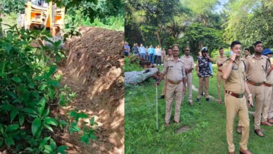 Photo of बाराबंकी में अवैध मजार पर गरजा बुलडोजर, सरकारी जमीन से हटाया अतिक्रमण