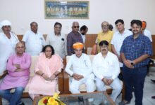 Photo of राजस्थान : संसदीय कार्य मंत्री ने सर्किट हाउस में की जन सुनवाई , कहा अधिकारी संवेदनशीलता और अनुशासन के साथ करें काम