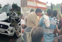 Photo of मैनपुरी सड़क हादसा: जन्मदिन समारोह से लौट रहे परिवार के पांच लोगों की मौत, एक बच्ची गंभीर रूप से घायल