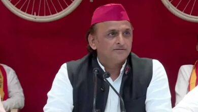 Photo of लखनऊ में अखिलेश का सरकार पर हमला: ‘पीडीए पाठशाला को पुलिस नहीं रोक सकती, सीएम खुद देखें हालात’