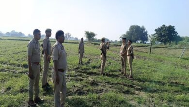 Photo of फिरोजाबाद में पिता की क्रूरता: प्रेम प्रसंग से नाराज पिता ने बेटी को कुल्हाड़ी से काटा