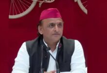Photo of यूपी: अखिलेश यादव का चुनाव आयोग पर हमला, बोले- “एफिडेविट न मिलने की बात झूठी, डीएम की संलिप्तता की हो जांच”
