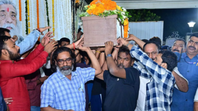 Photo of शिबू सोरेन के निधन पर हेमंत सोरेन की भावुक श्रद्धांजलि: “झारखंड की आत्मा का स्तंभ चला गया”