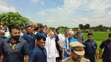 Photo of जम्मू में बाढ़ तबाही के बाद अमित शाह का दूसरा दौरा: मंगुचक्क गांव का निरीक्षण, राहत कार्यों की समीक्षा