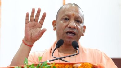 Photo of सीएम योगी की सौगात: ग्रामीण बसों का किराया 20% कम, ‘नो हेलमेट, नो फ्यूल’ अभियान को सराहा